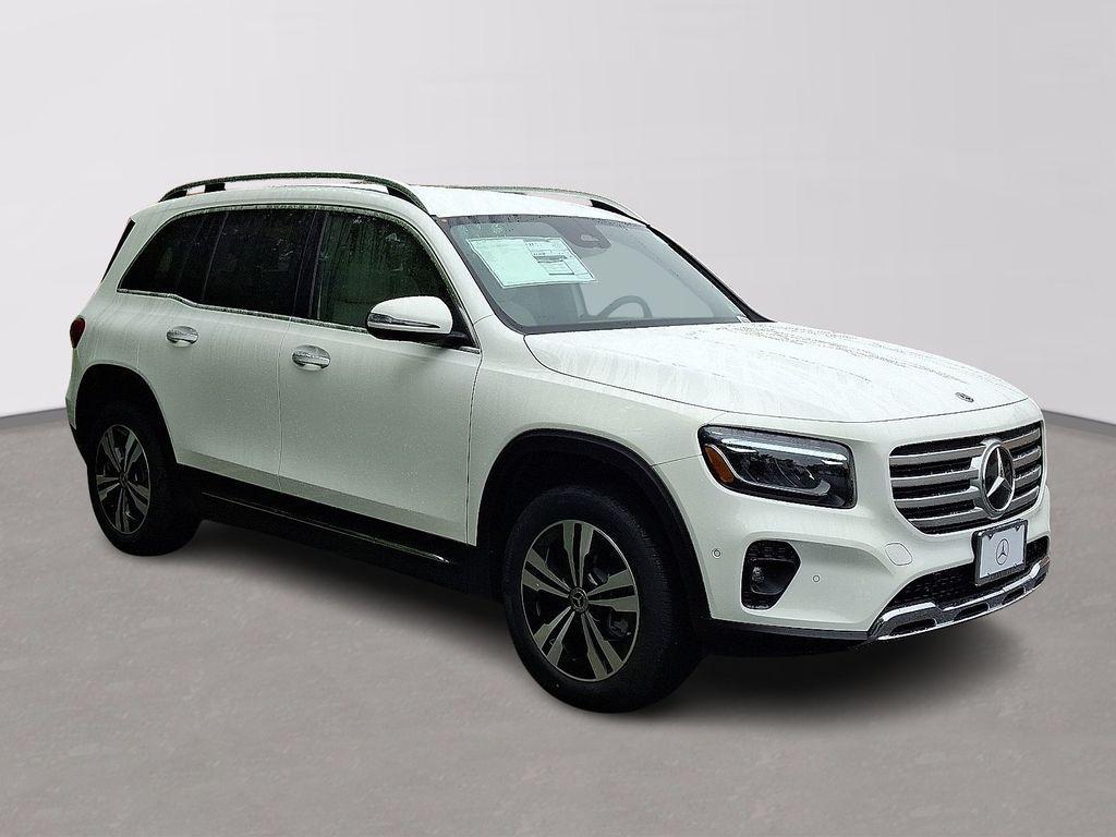 new 2025 Mercedes-Benz GLB 250 car, priced at $49,725