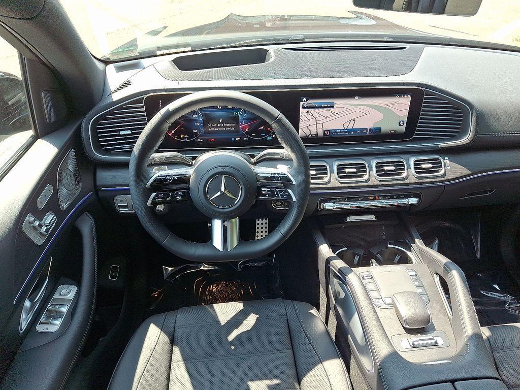 new 2025 Mercedes-Benz GLS 450 car, priced at $100,265