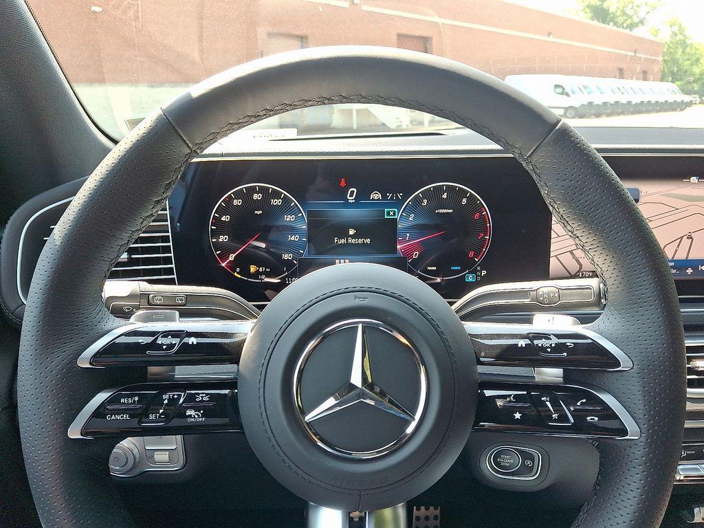 new 2025 Mercedes-Benz GLS 450 car, priced at $100,265