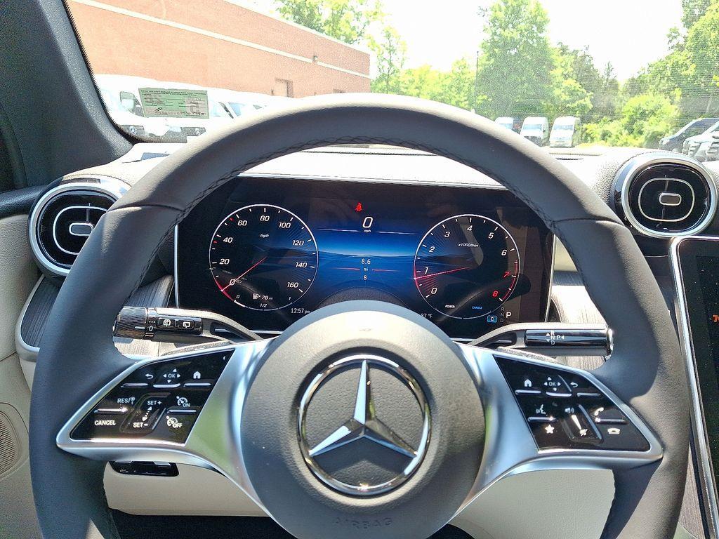 new 2025 Mercedes-Benz GLC 300 car, priced at $55,405
