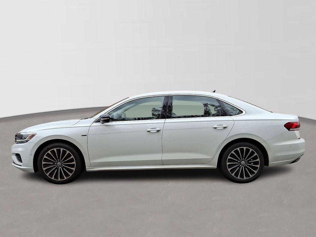 used 2022 Volkswagen Passat car, priced at $19,259