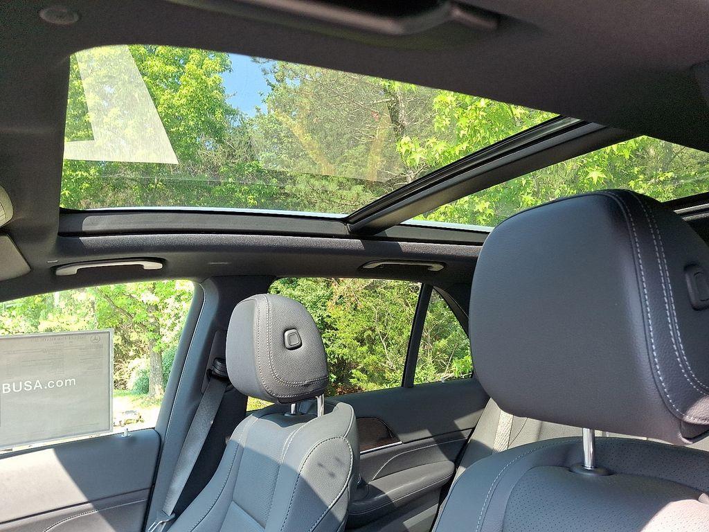 new 2025 Mercedes-Benz GLE 450e car, priced at $76,290