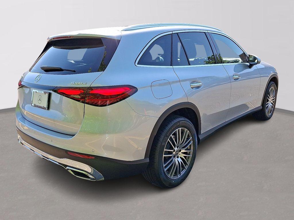 new 2025 Mercedes-Benz GLC 300 car, priced at $58,185