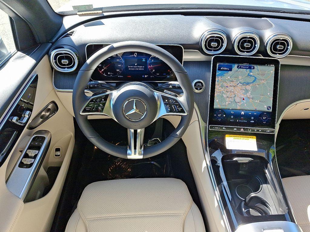 new 2025 Mercedes-Benz GLC 300 car, priced at $58,185