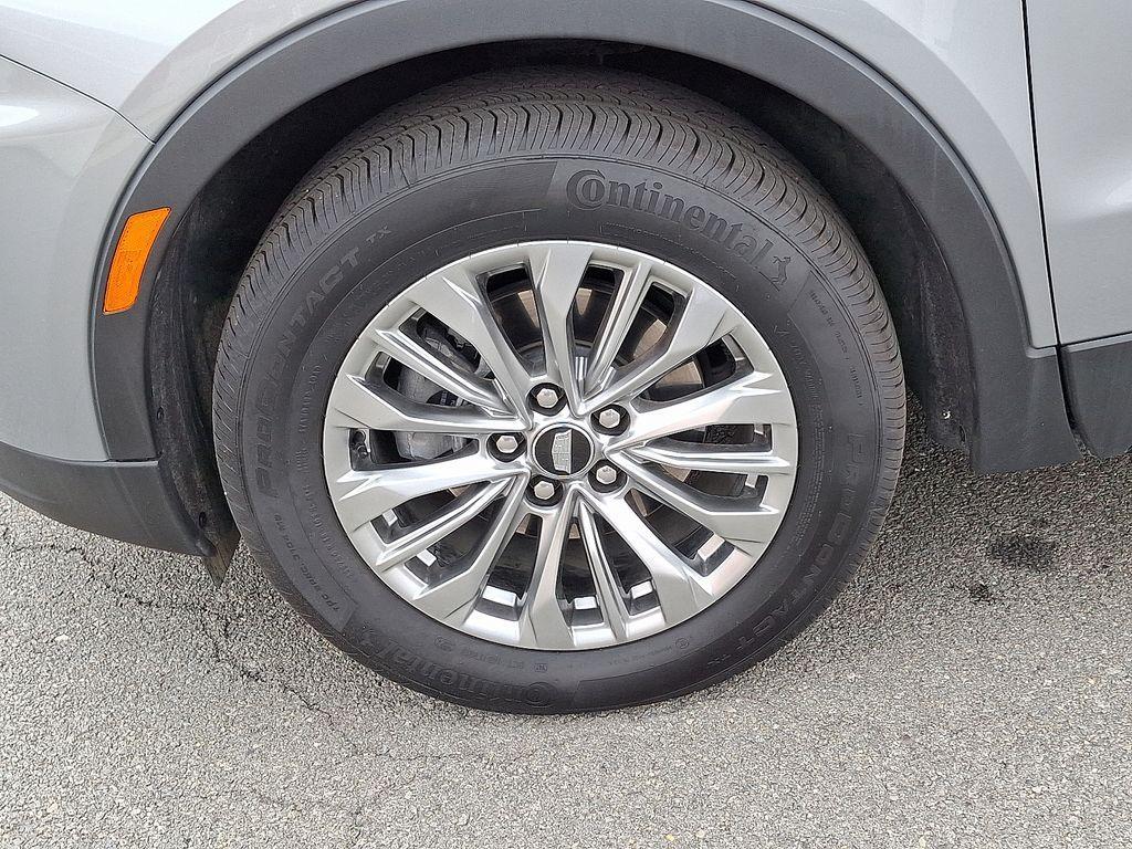 used 2024 Cadillac XT4 car, priced at $38,475