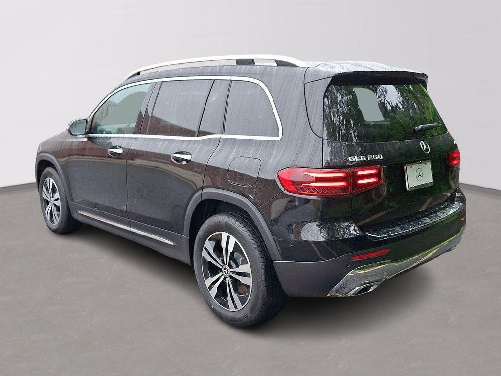 new 2025 Mercedes-Benz GLB 250 car, priced at $49,595