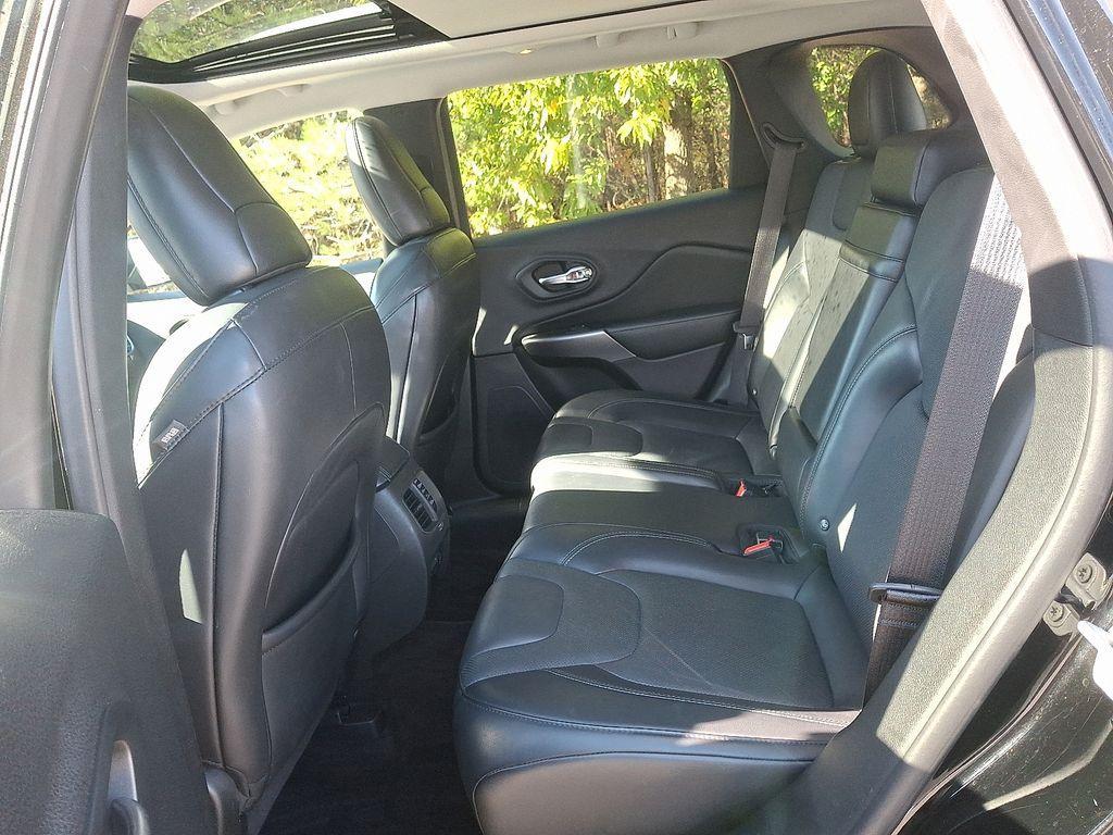 used 2019 Jeep Cherokee car, priced at $14,200