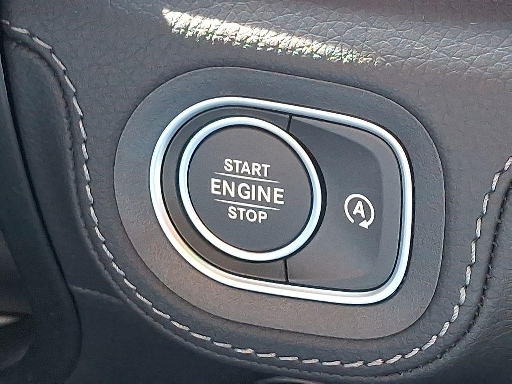 new 2025 Mercedes-Benz AMG GLE 53 car, priced at $96,695