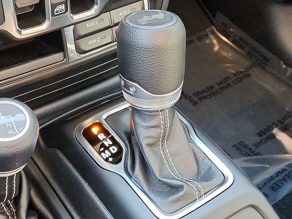 used 2022 Jeep Wrangler Unlimited car, priced at $37,300