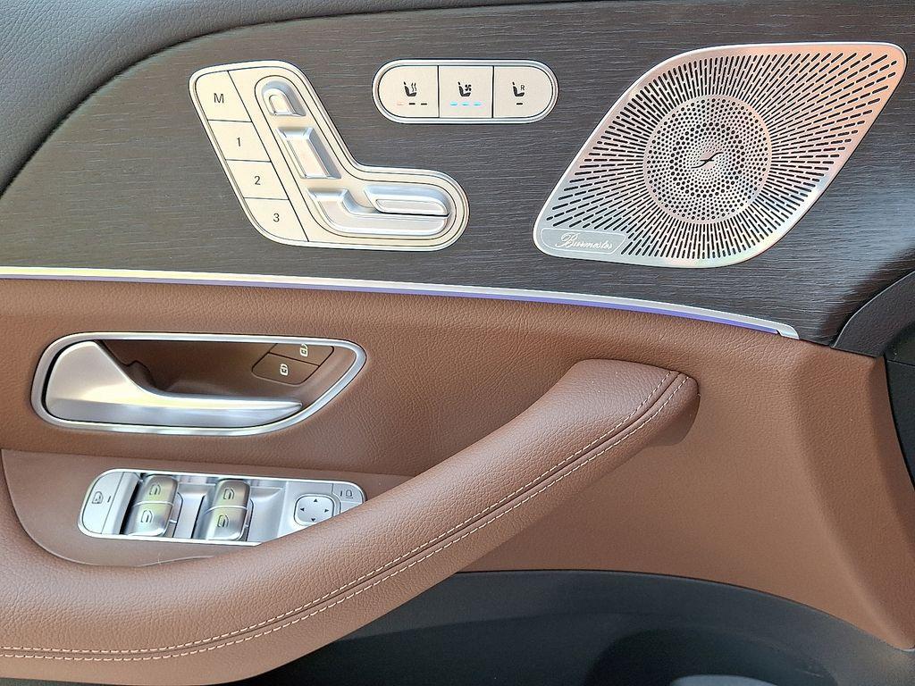 new 2025 Mercedes-Benz GLE 350 car, priced at $71,580