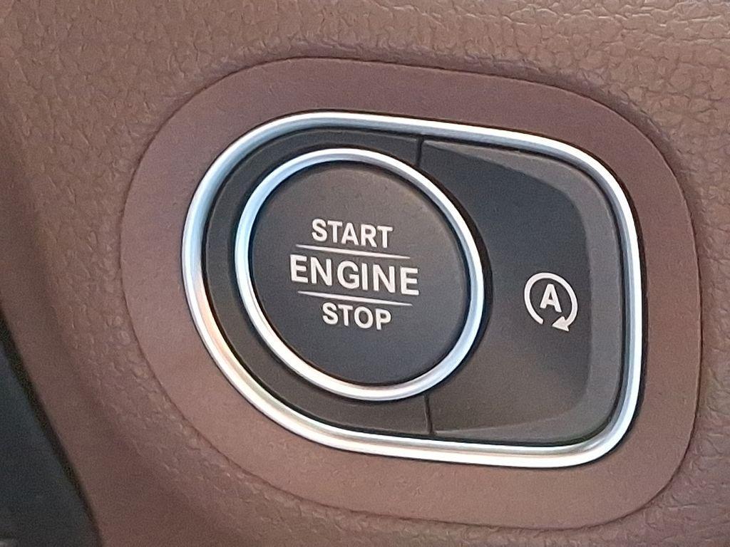 new 2025 Mercedes-Benz GLE 350 car, priced at $71,580
