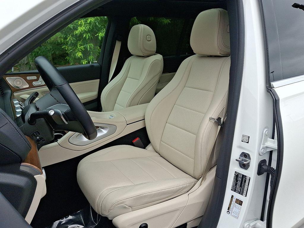 used 2025 Mercedes-Benz GLS 450 car, priced at $81,800