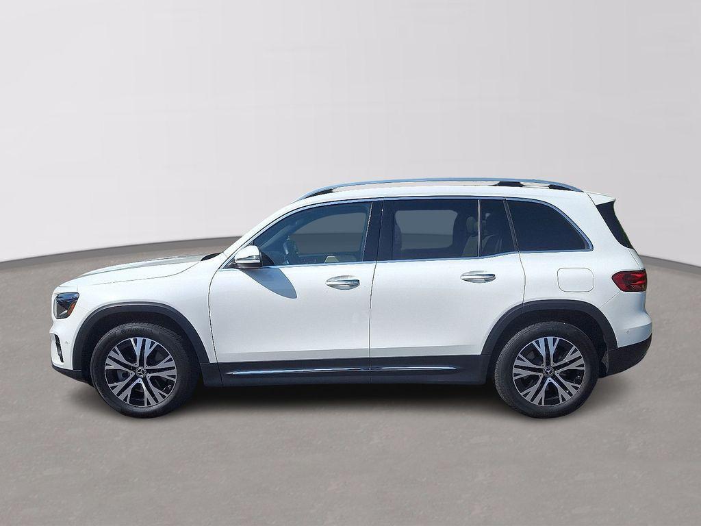used 2024 Mercedes-Benz GLB 250 car, priced at $39,400