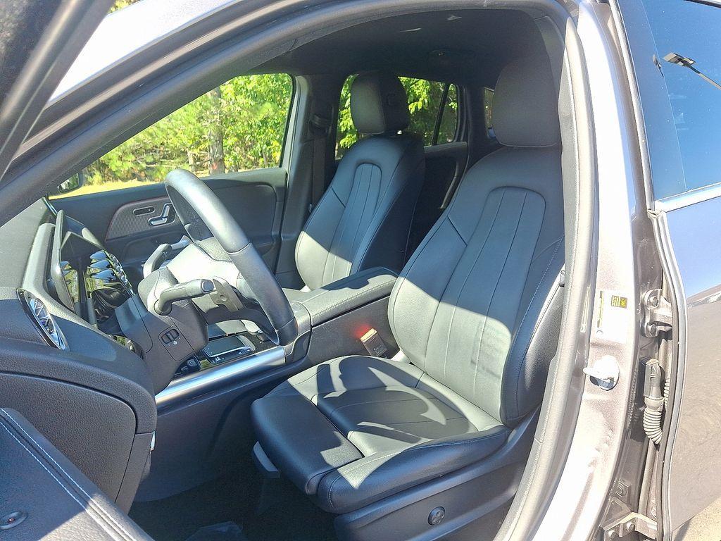 used 2022 Mercedes-Benz GLA 250 car, priced at $27,495