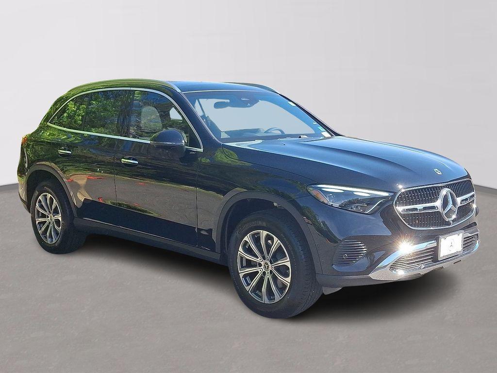 new 2025 Mercedes-Benz GLC 300 car, priced at $59,035