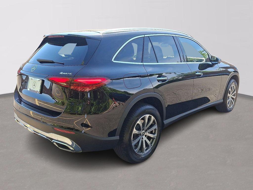 new 2025 Mercedes-Benz GLC 300 car, priced at $59,035