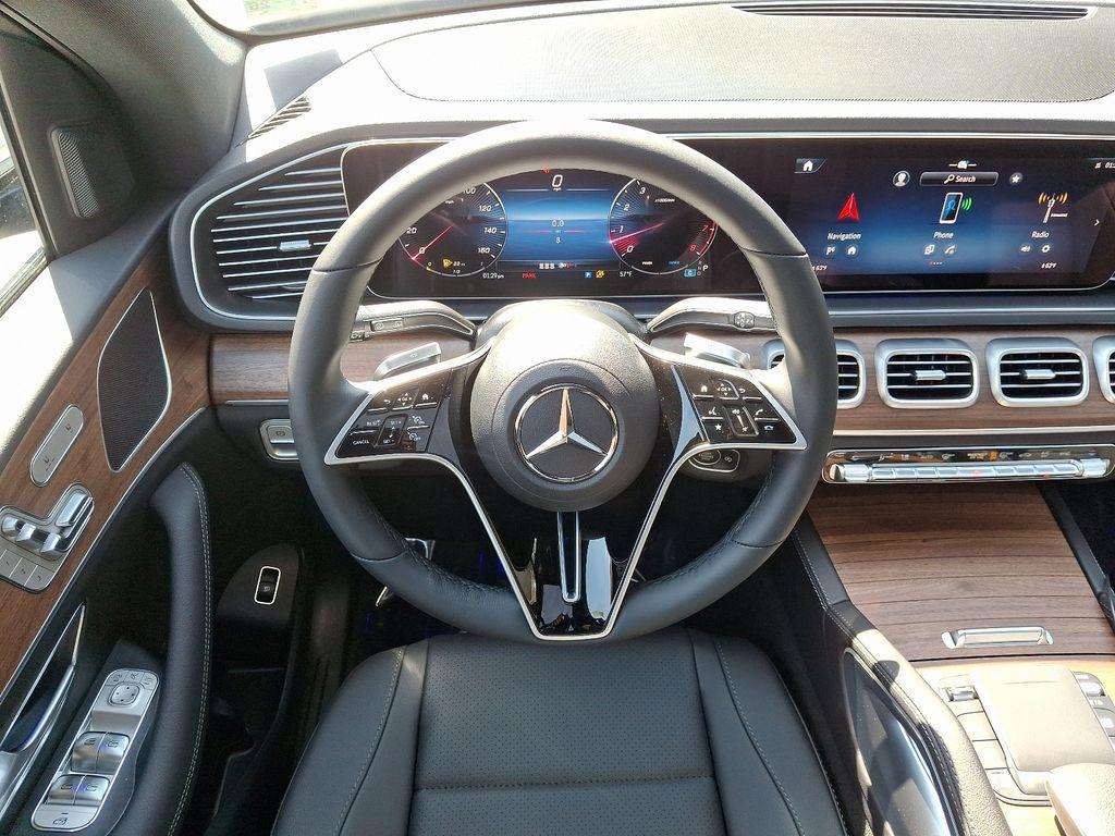 new 2025 Mercedes-Benz GLE 350 car, priced at $69,715