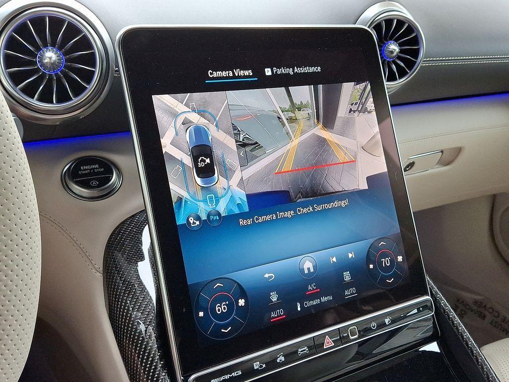 new 2025 Mercedes-Benz AMG SL 55 car, priced at $172,665