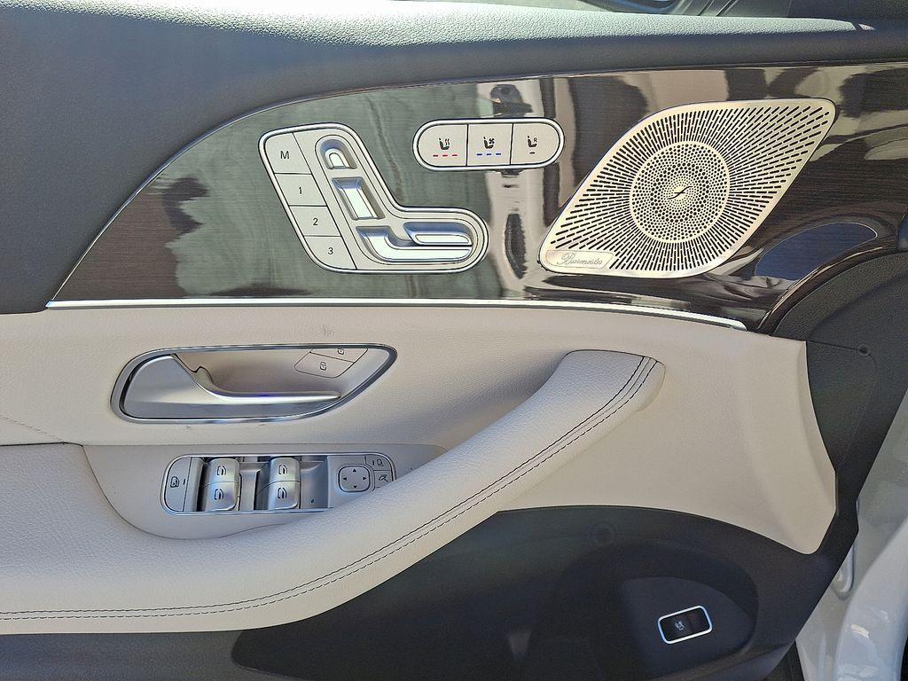 new 2026 Mercedes-Benz GLE 450 car, priced at $81,115