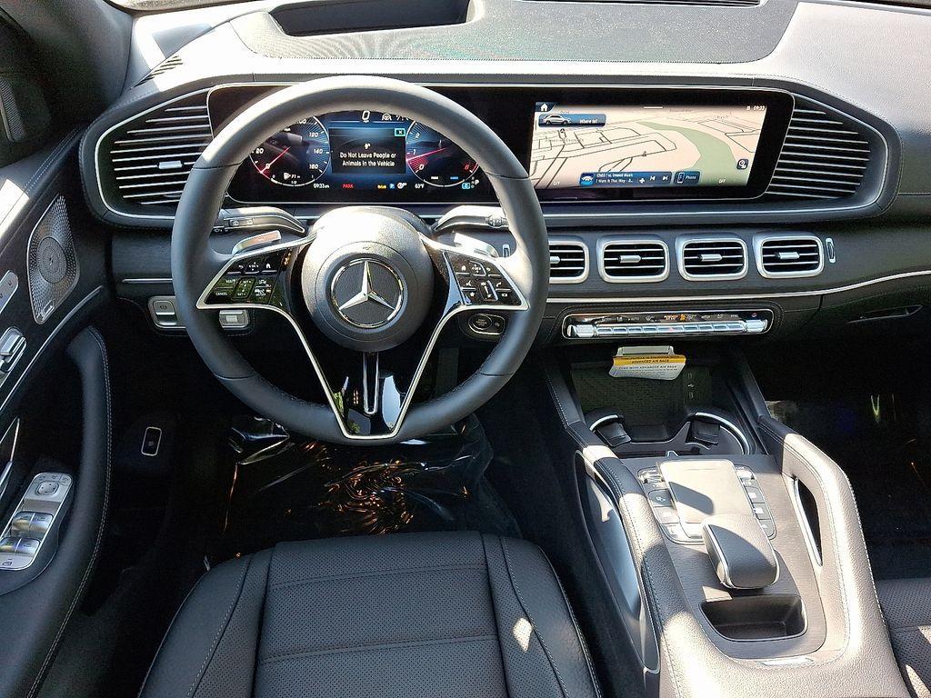 new 2025 Mercedes-Benz GLE 450 car, priced at $89,105