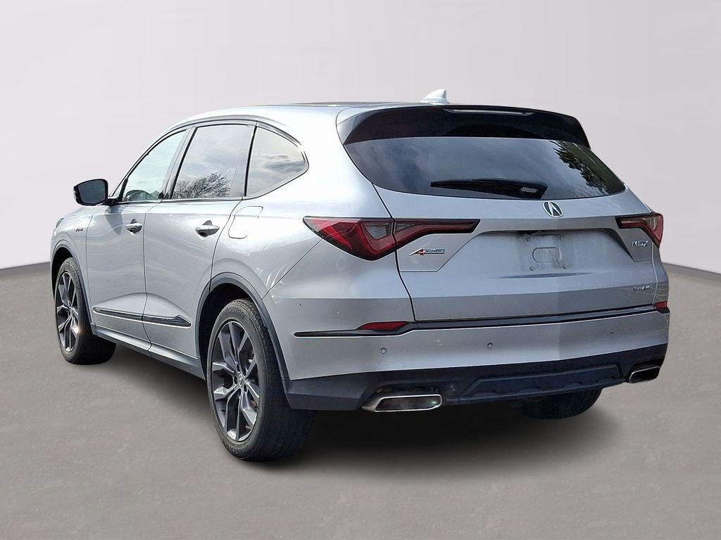 used 2022 Acura MDX car, priced at $39,000