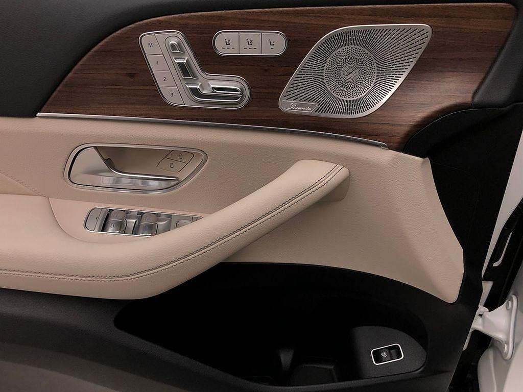 used 2024 Mercedes-Benz GLE 450 car, priced at $63,000