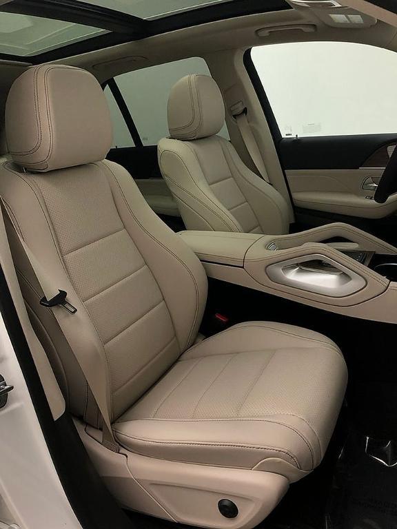 used 2024 Mercedes-Benz GLE 450 car, priced at $63,000