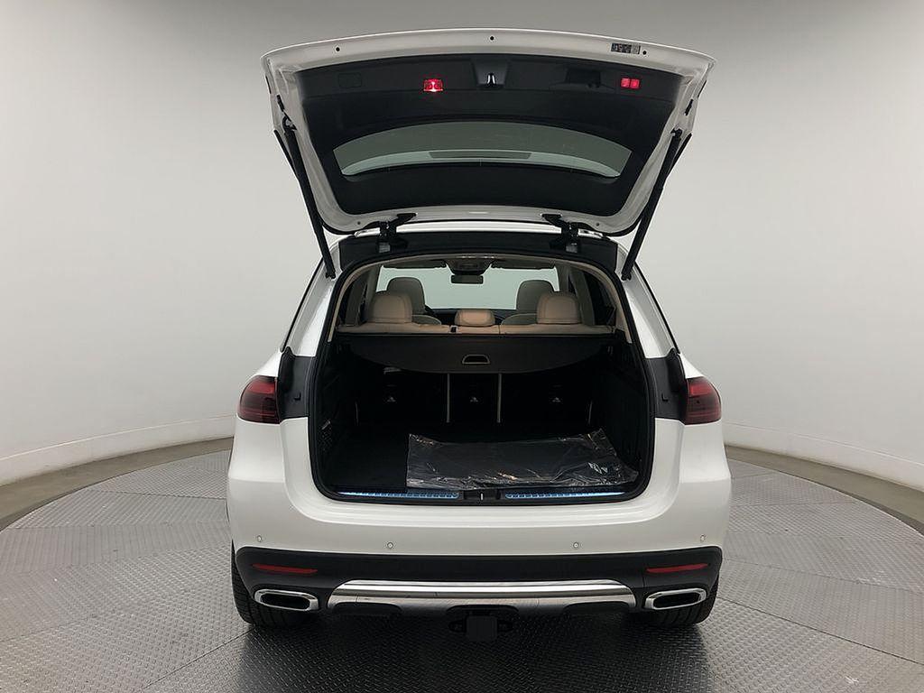 used 2024 Mercedes-Benz GLE 450 car, priced at $63,000