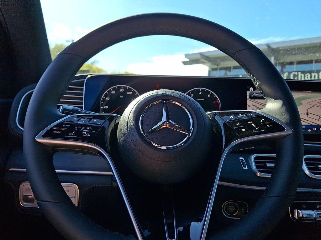 new 2026 Mercedes-Benz GLE 450 car, priced at $88,435