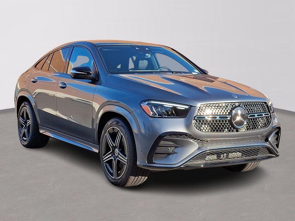 new 2025 Mercedes-Benz GLE 450 car, priced at $83,680