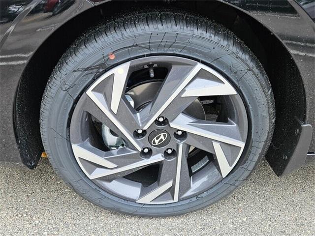 new 2025 Hyundai Elantra car, priced at $24,977