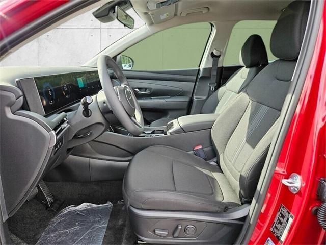 new 2025 Hyundai Tucson car, priced at $28,613