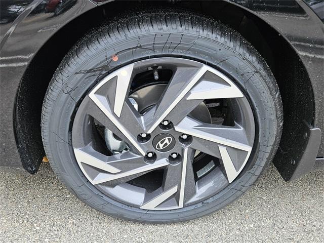 new 2025 Hyundai Elantra car, priced at $25,720