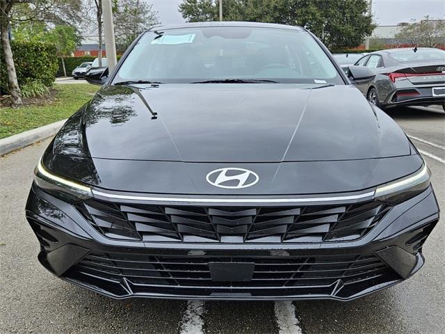 new 2025 Hyundai Elantra car, priced at $25,720