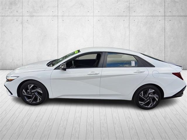 new 2025 Hyundai Elantra car, priced at $23,582