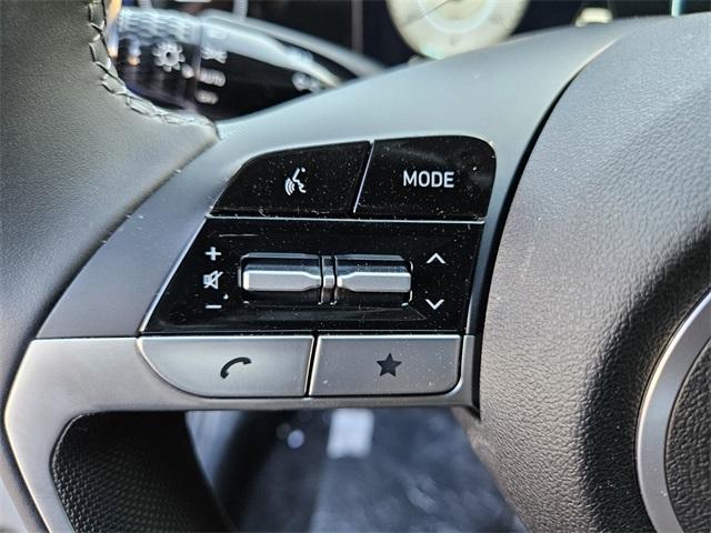 new 2025 Hyundai Elantra car, priced at $25,278