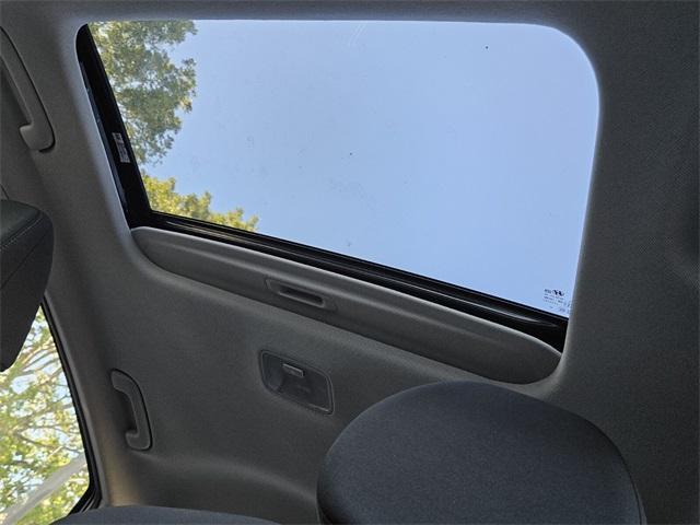 new 2025 Hyundai Elantra car, priced at $25,278