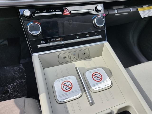 new 2026 Hyundai SANTA FE HEV car, priced at $33,900