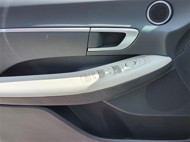 new 2025 Hyundai Sonata car, priced at $25,836