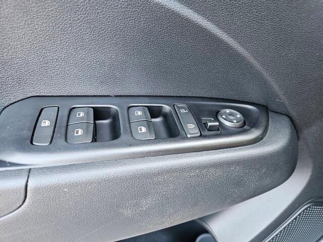 used 2022 Hyundai Venue car, priced at $15,599