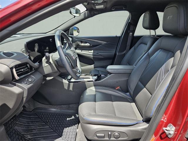 used 2025 Buick Envista car, priced at $23,999