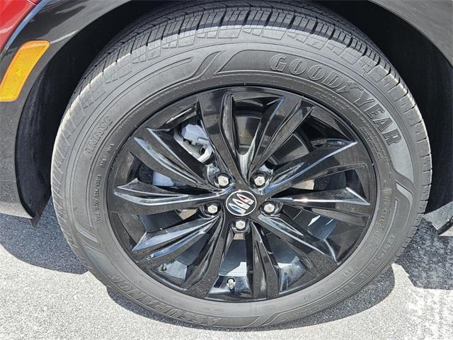 used 2025 Buick Envista car, priced at $23,999