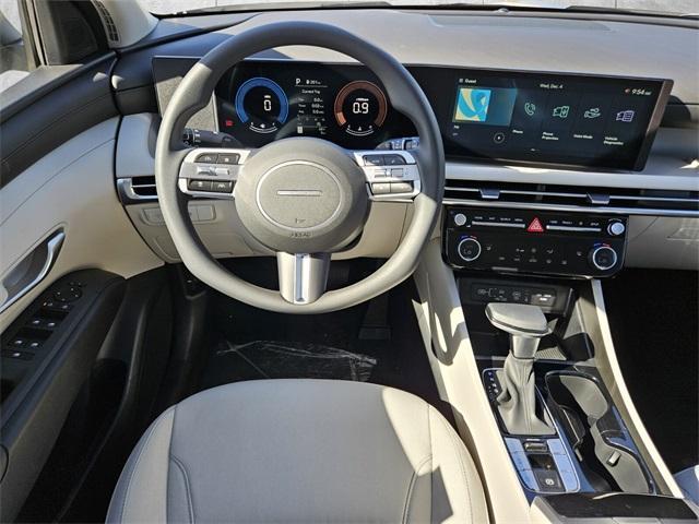 new 2025 Hyundai Tucson car, priced at $30,585