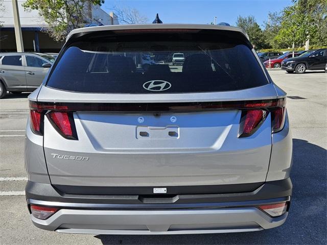 new 2025 Hyundai Tucson car, priced at $30,585
