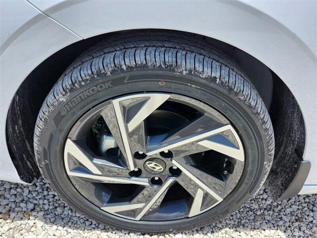 new 2025 Hyundai ELANTRA HEV car, priced at $26,935