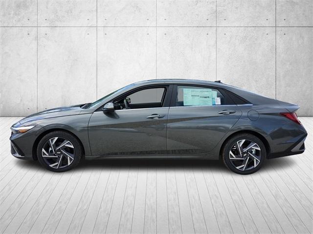 new 2025 Hyundai Elantra car, priced at $25,585