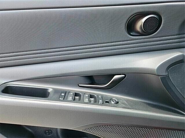 new 2025 Hyundai Elantra car, priced at $23,659