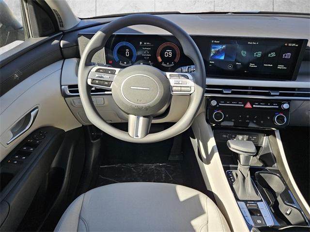 new 2025 Hyundai Tucson car, priced at $28,379