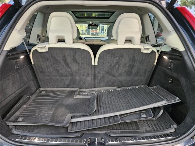 used 2022 Volvo XC90 car, priced at $30,599