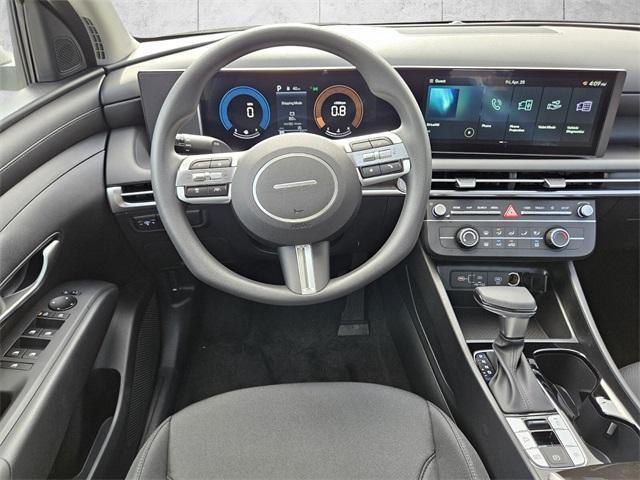 new 2025 Hyundai Tucson car, priced at $28,580